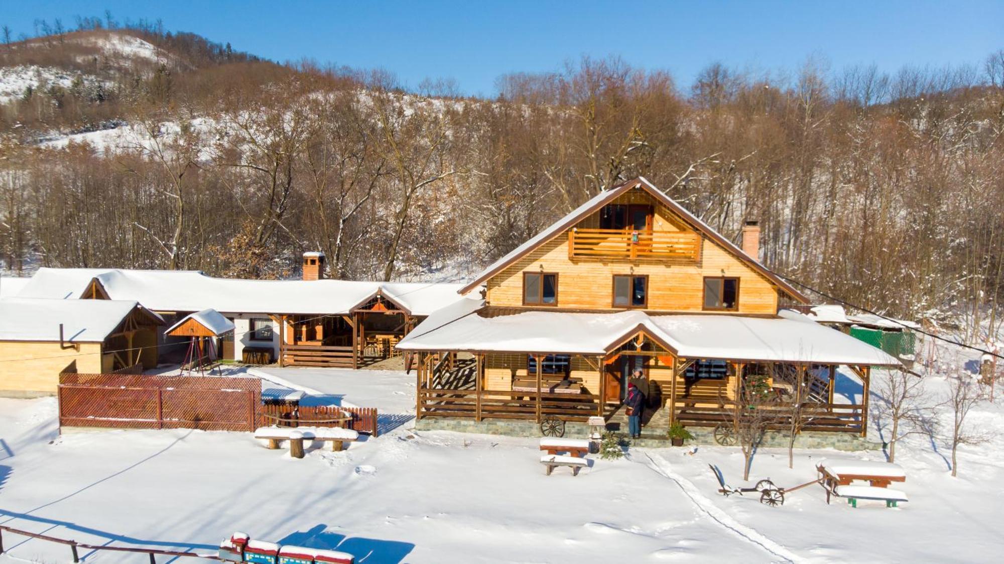 Cabana Lunca Targu Neamt Exterior photo