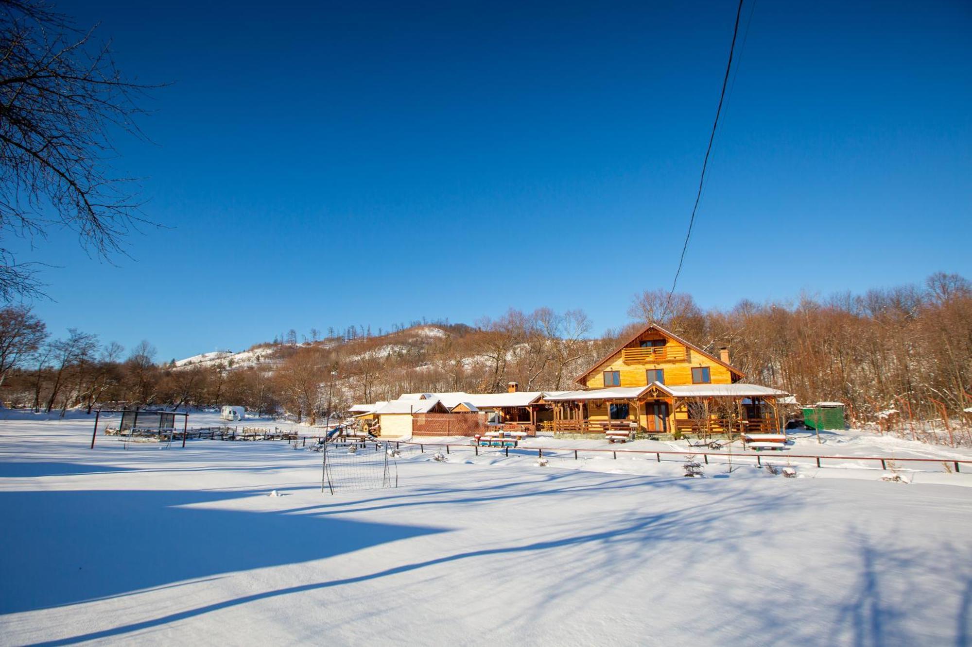 Cabana Lunca Targu Neamt Exterior photo