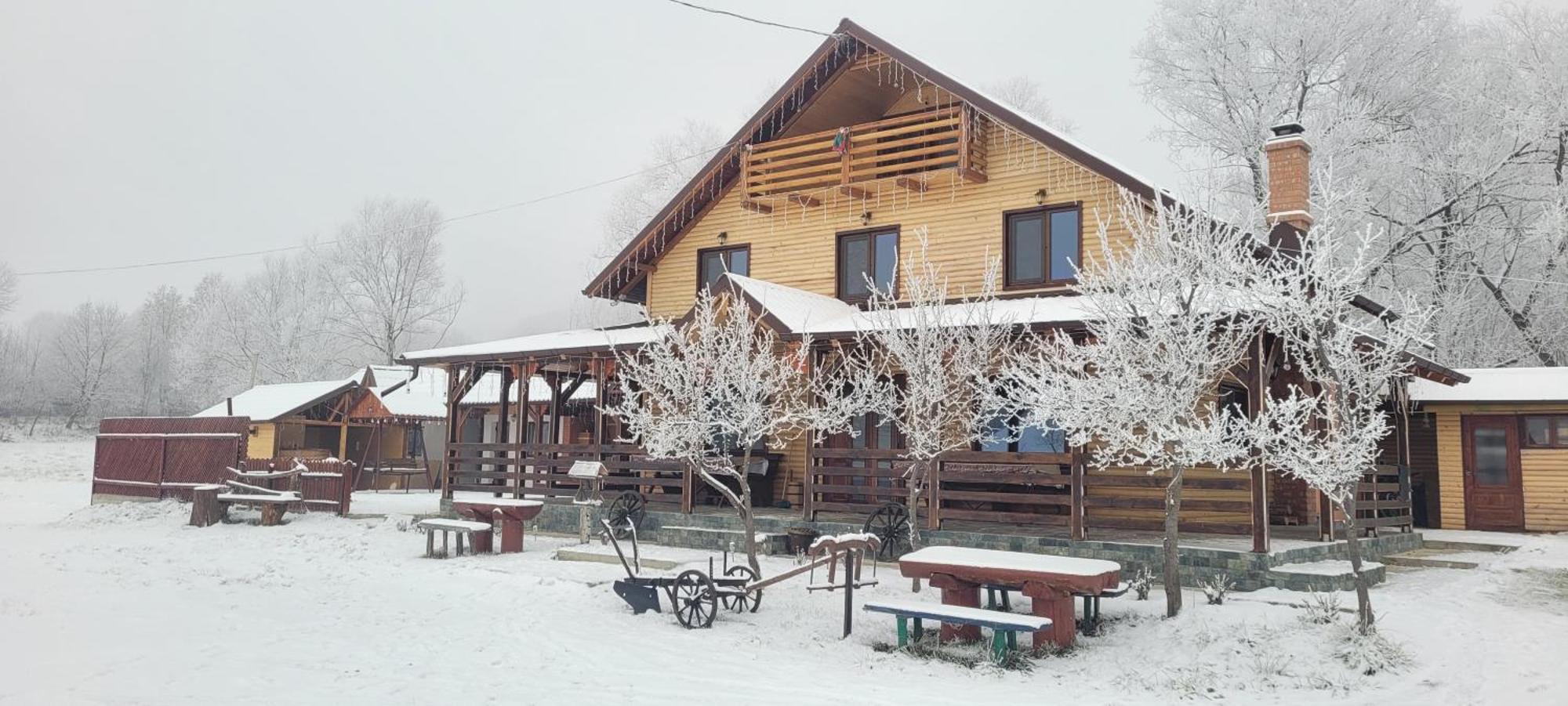 Cabana Lunca Targu Neamt Exterior photo